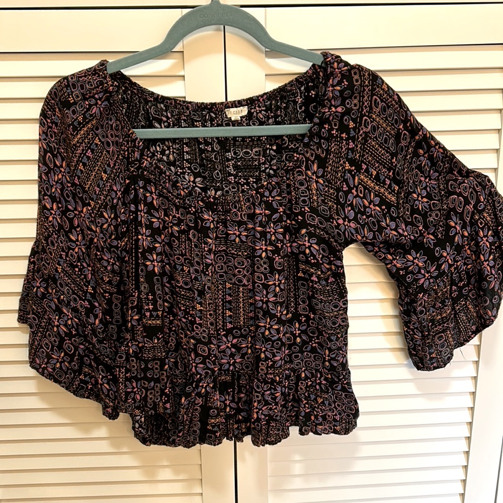 En Crème crop top